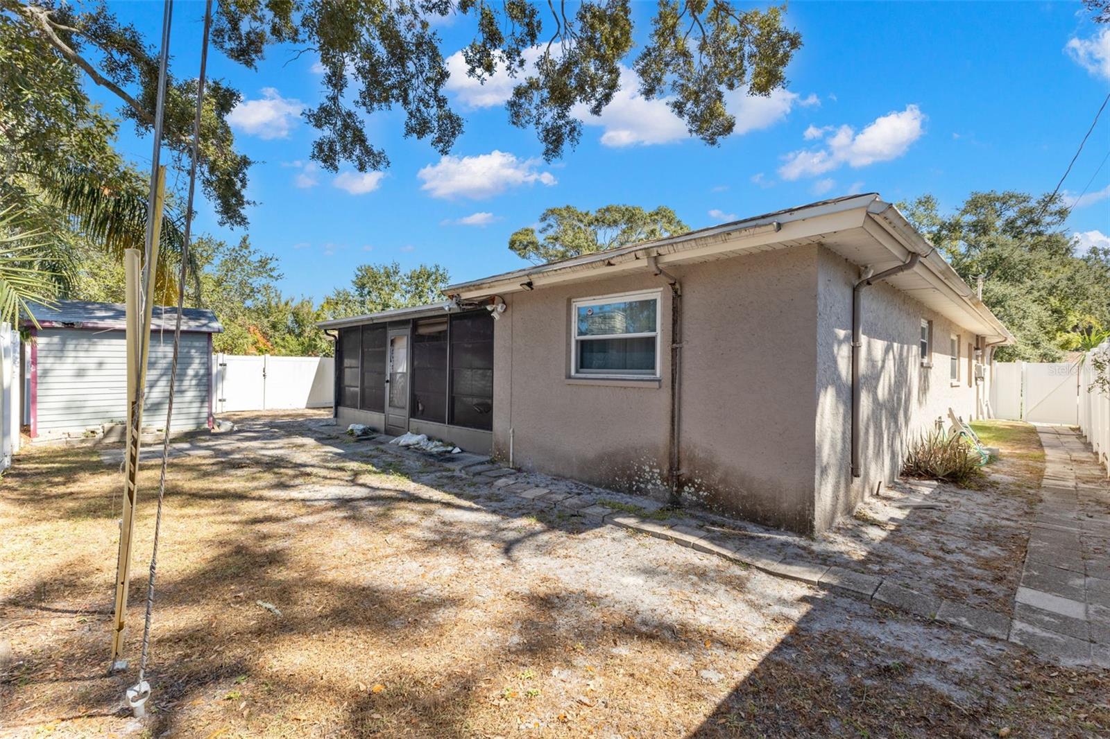 SUNSET HIGHLANDS - Residential