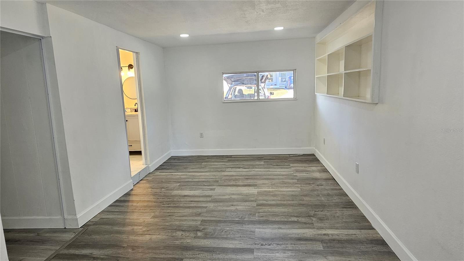 BETTY LANE HEIGHTS 2ND ADD - Residential