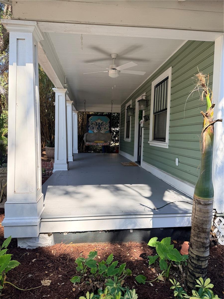 1004 PALMER STREET