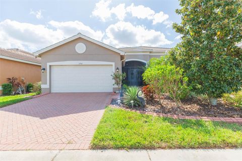 A home in WIMAUMA