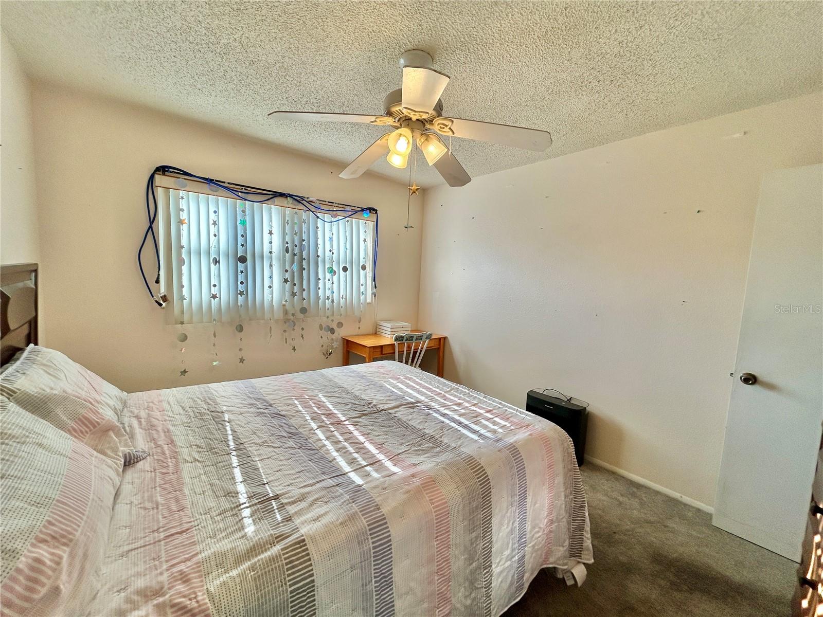 ON TOP OF THE WORLD - Residential