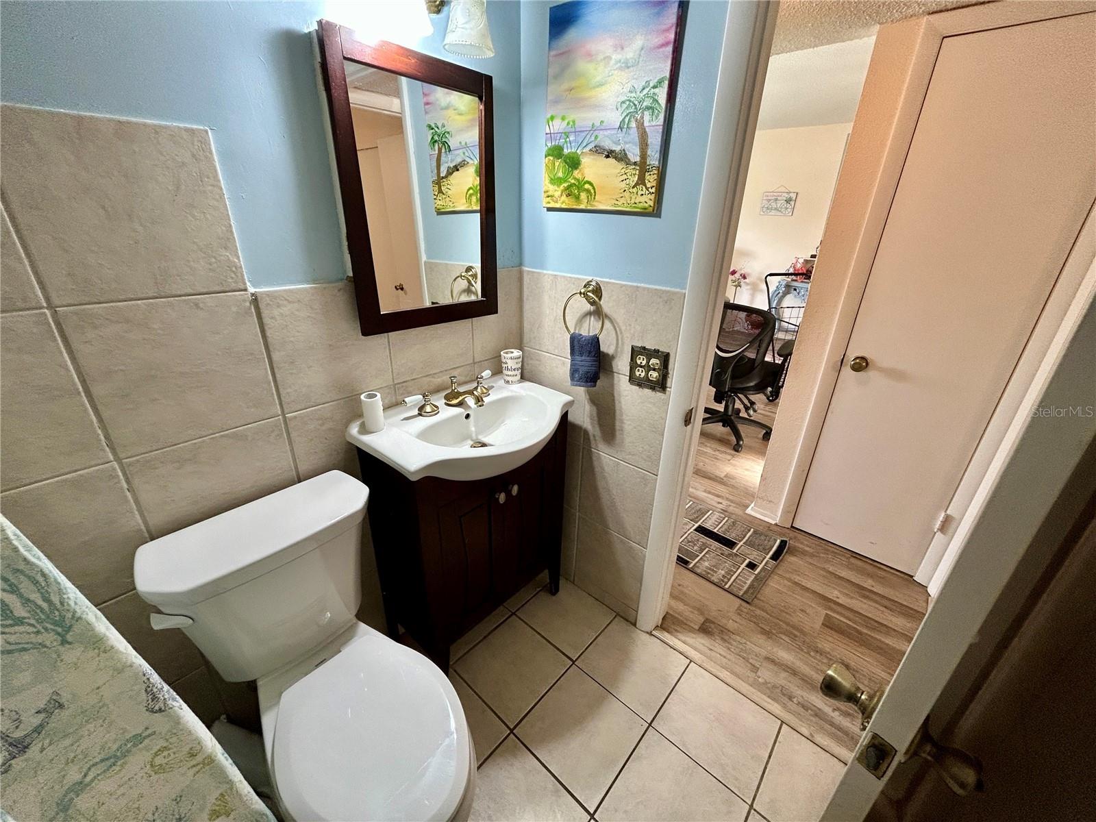 ON TOP OF THE WORLD - Residential