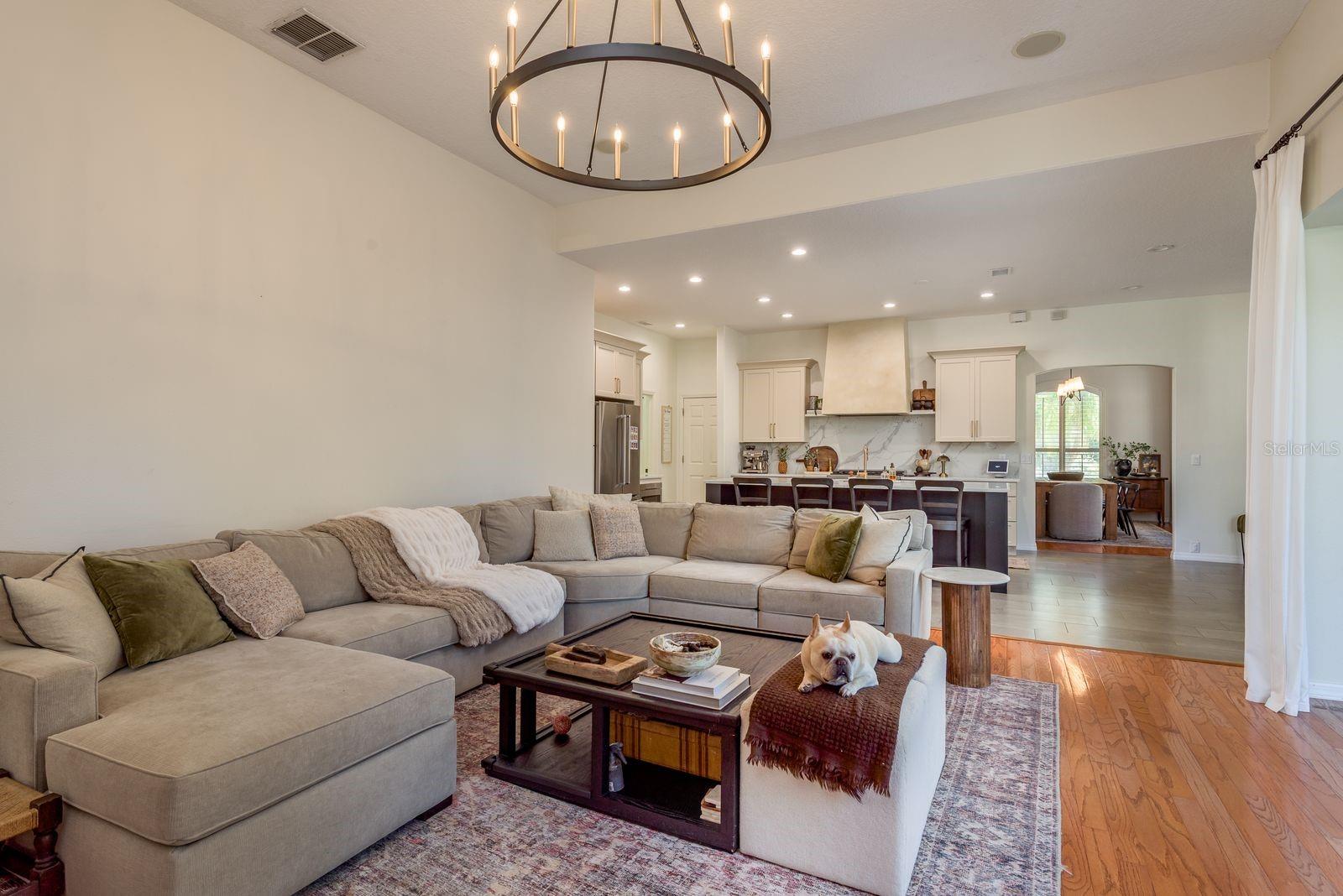 WESTCHASE SEC 203 - Residential