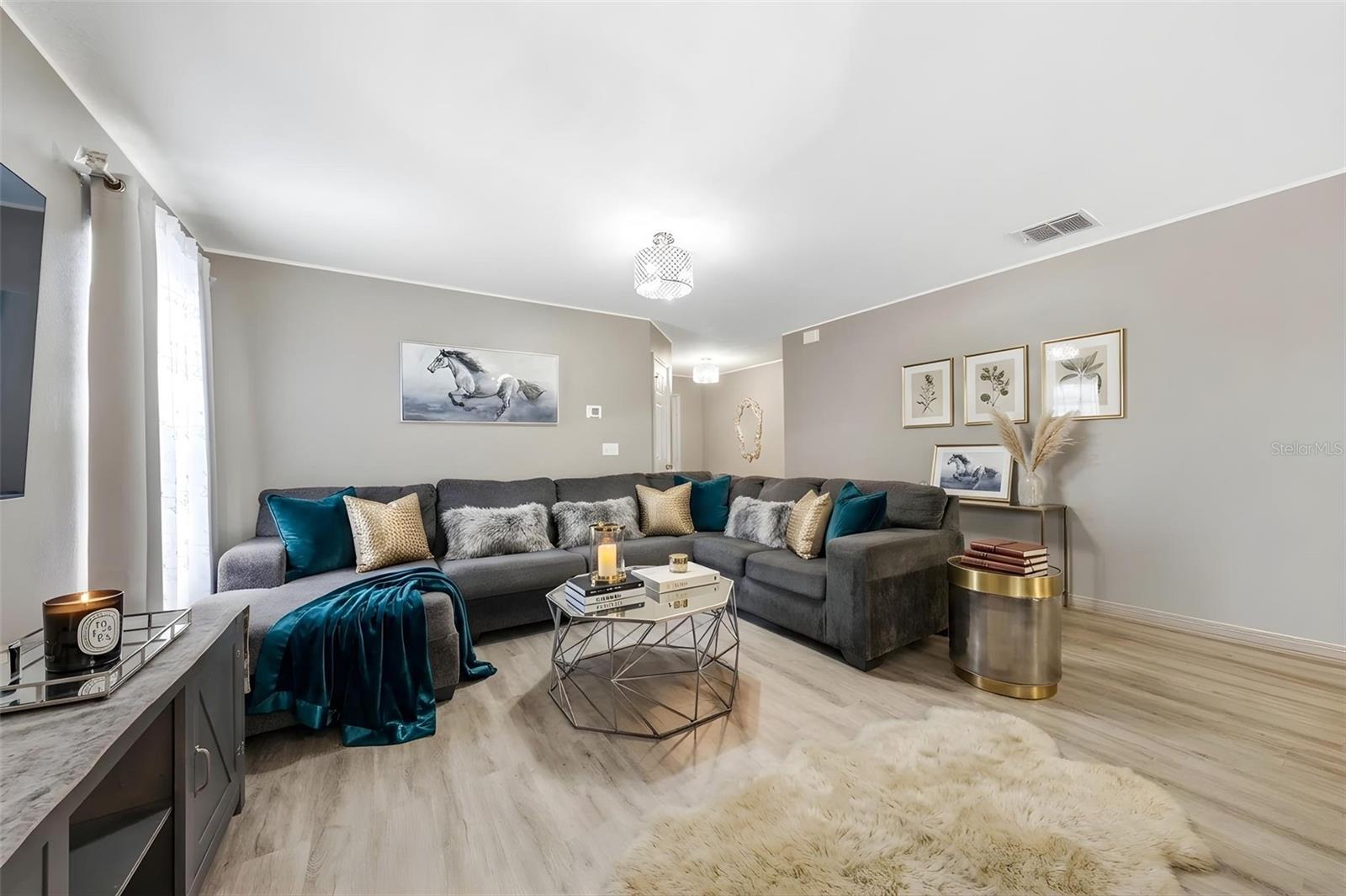 WATERFORD TRLS PH 02 - Residential