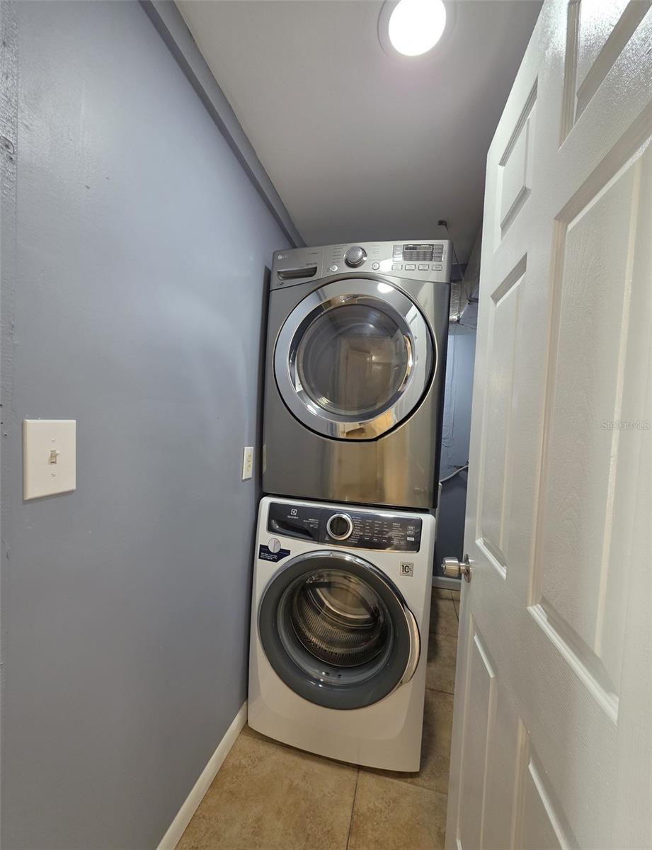 FERGUSONS W N REP - Residential