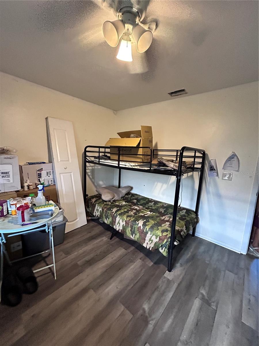 1665 BREWTON CIRCLE