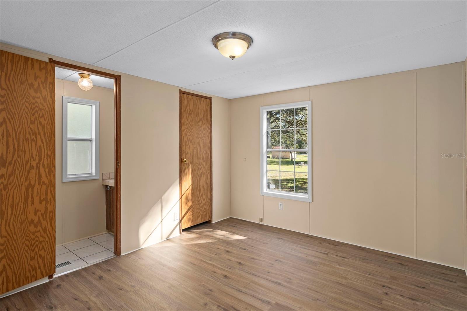 LEISURE ACRES UNIT 04A - Residential