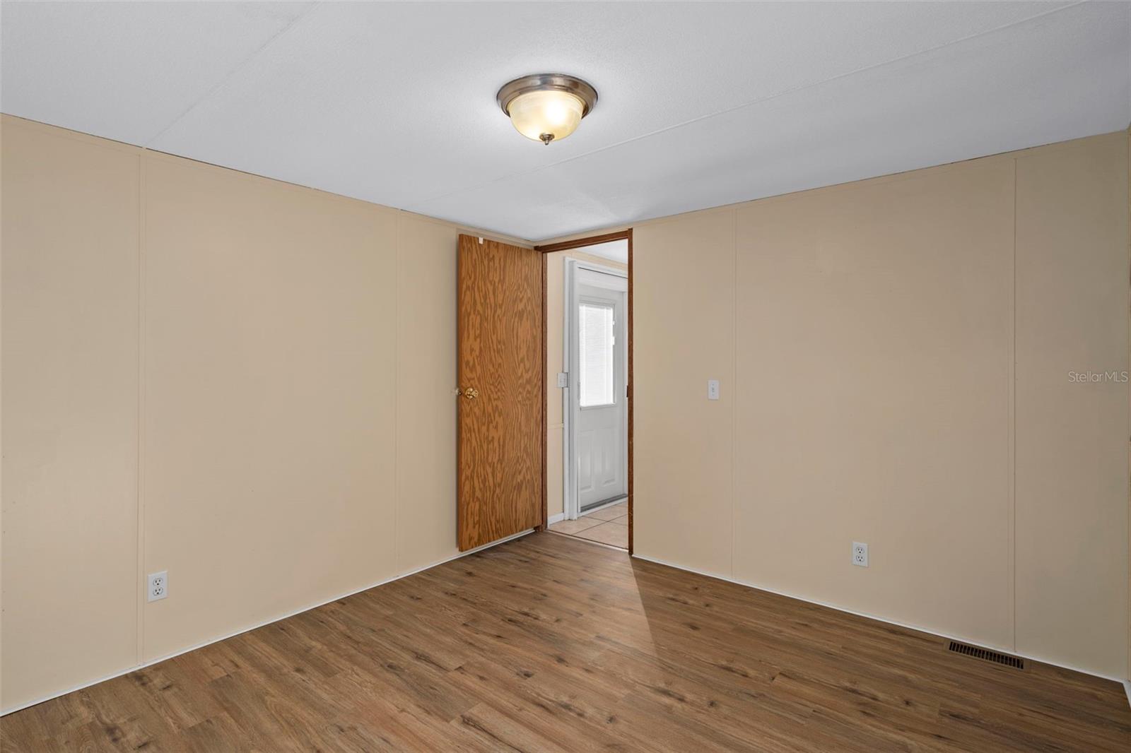 LEISURE ACRES UNIT 04A - Residential