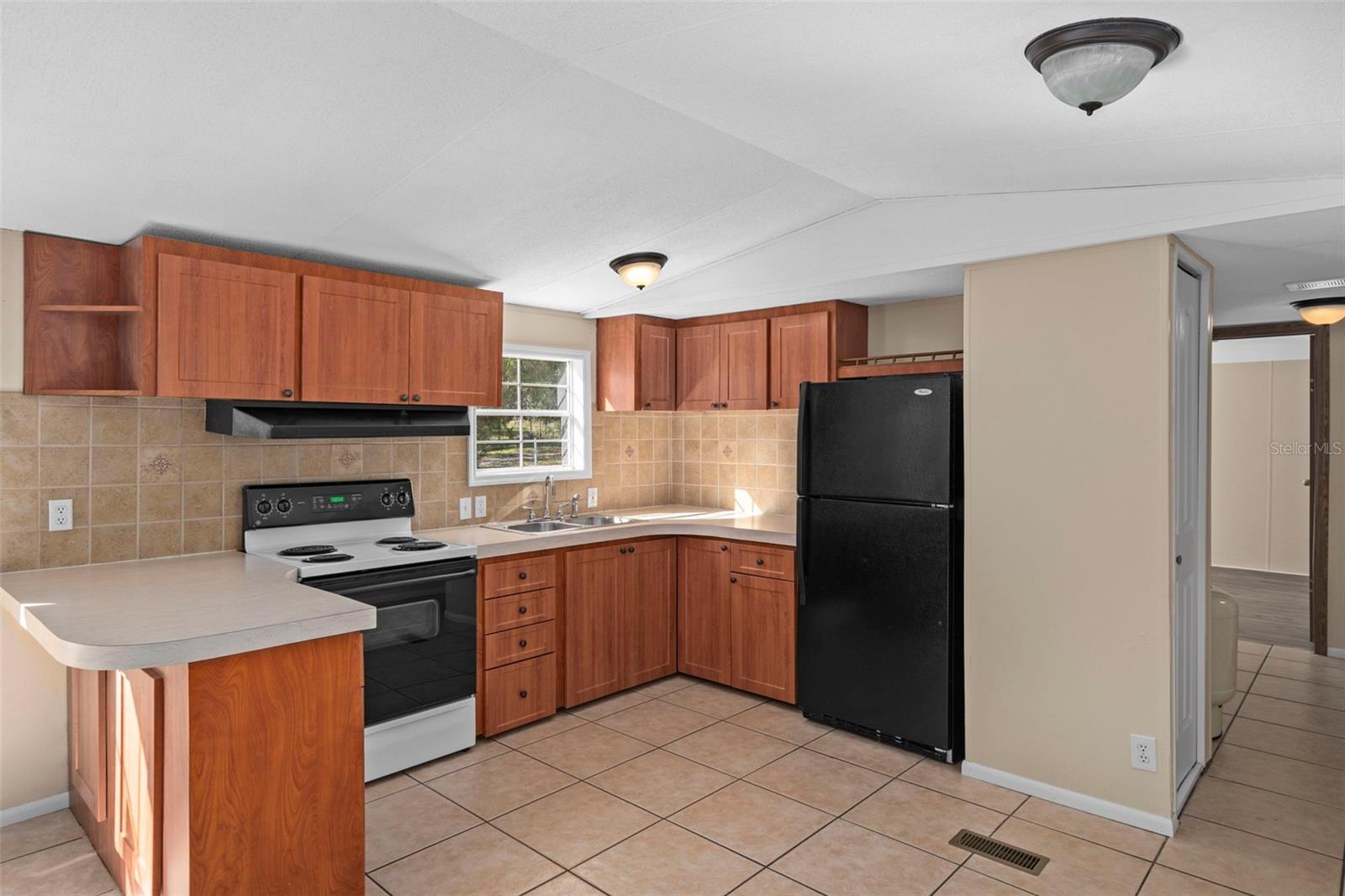 LEISURE ACRES UNIT 04A - Residential