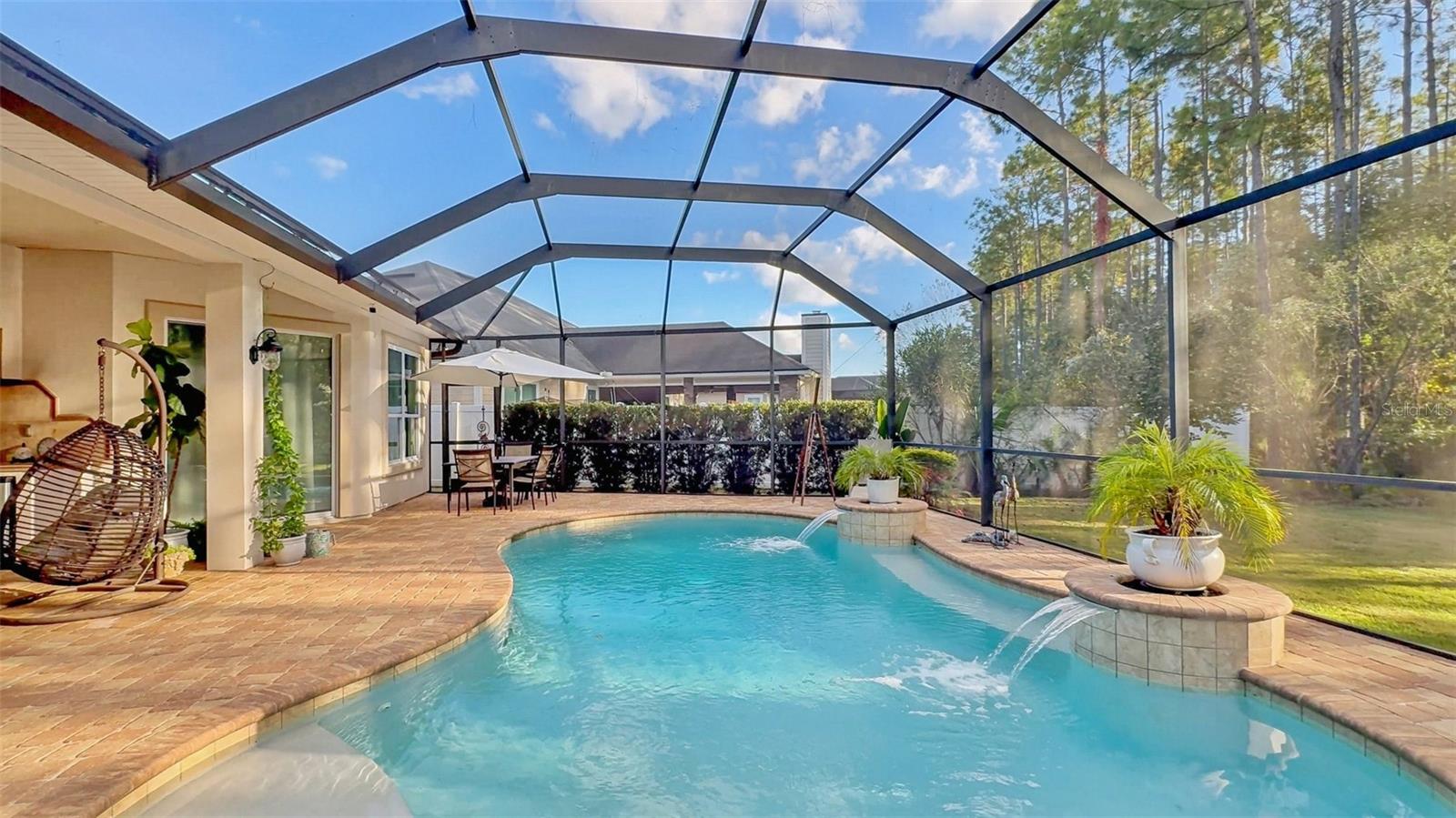 LAS CALINAS - Residential