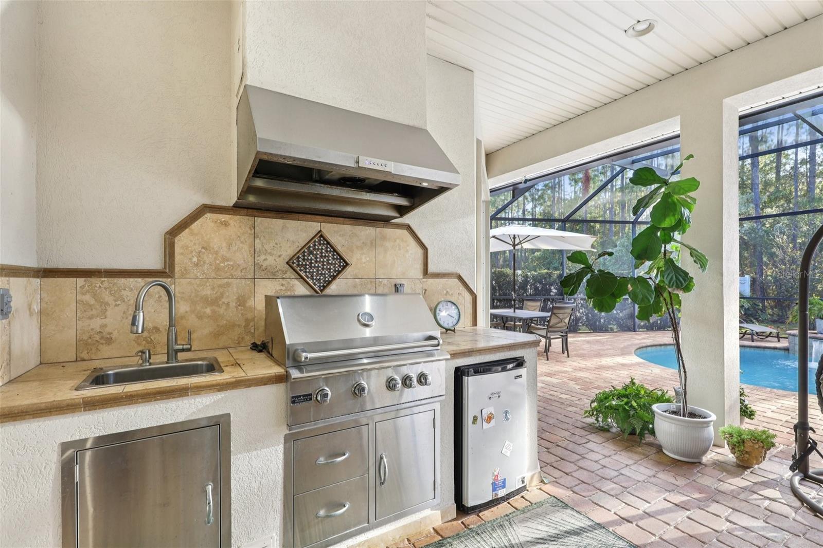 LAS CALINAS - Residential