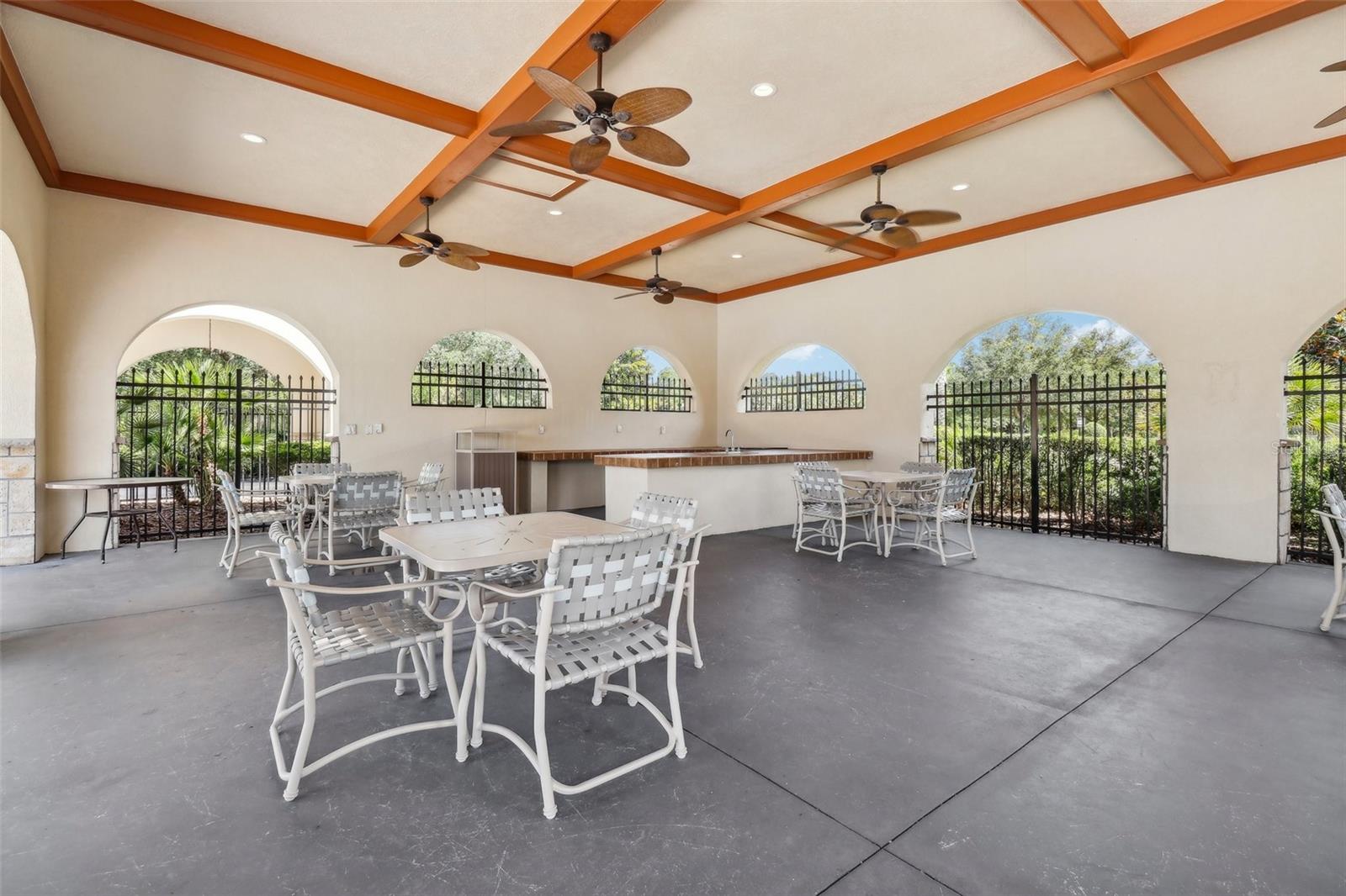 LAS CALINAS - Residential