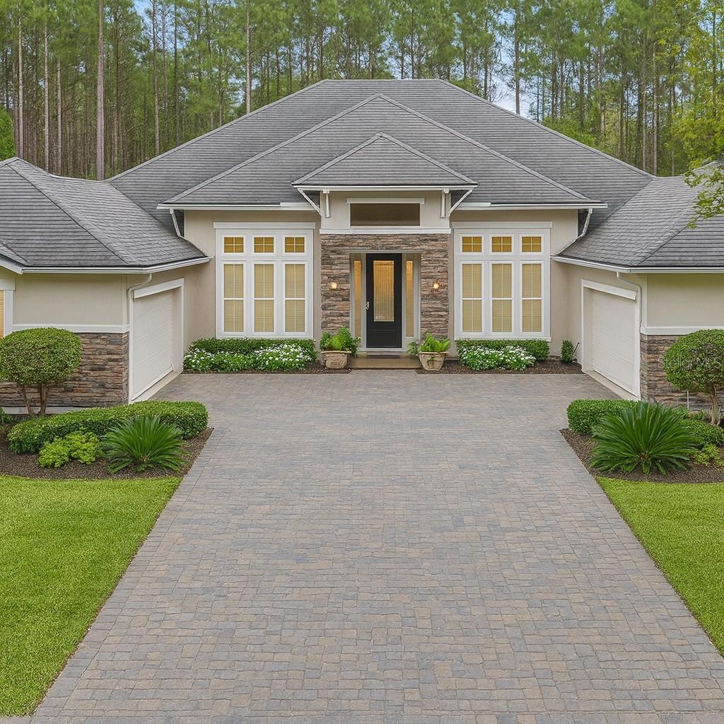 LAS CALINAS - Residential