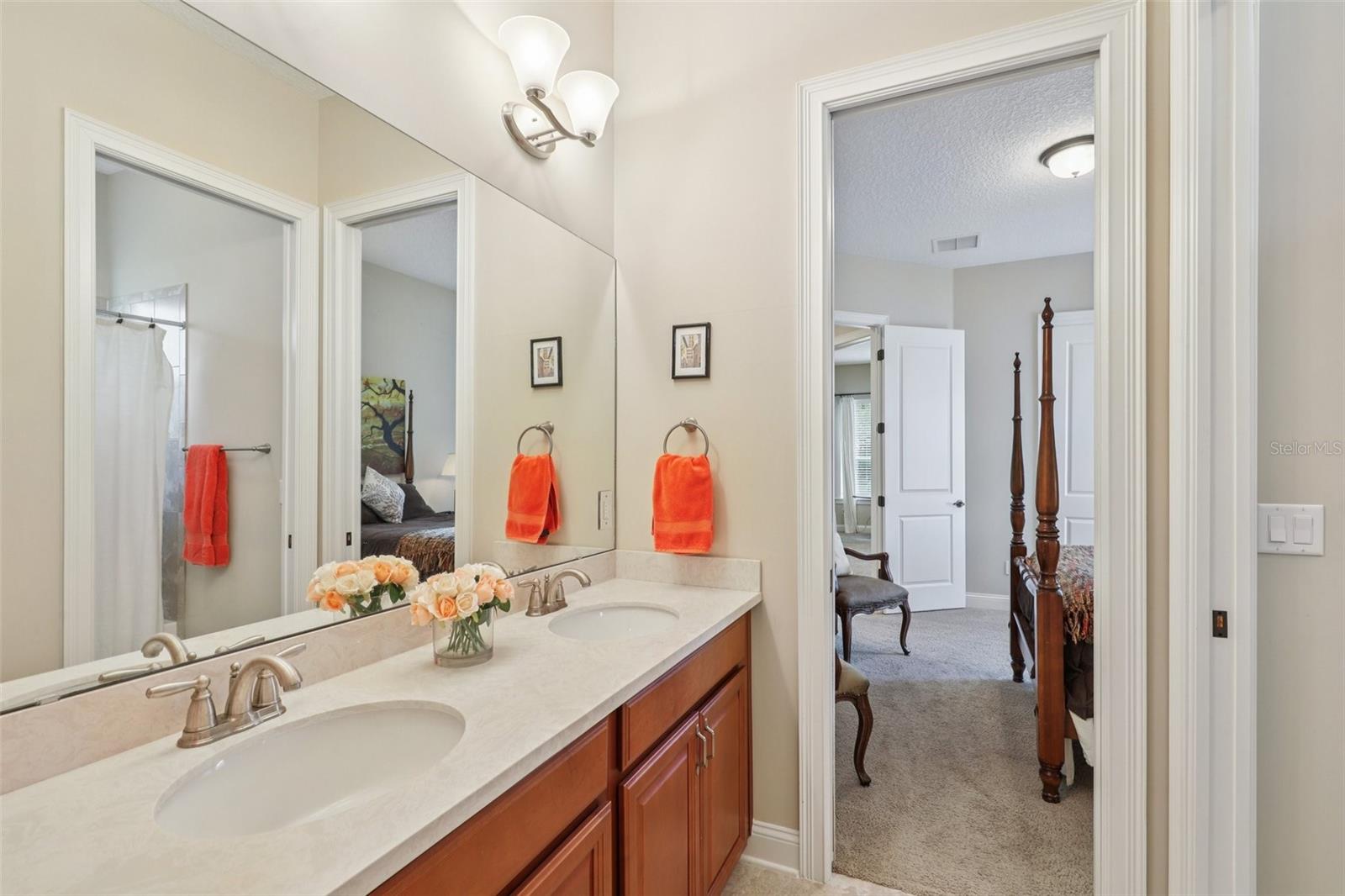 LAS CALINAS - Residential