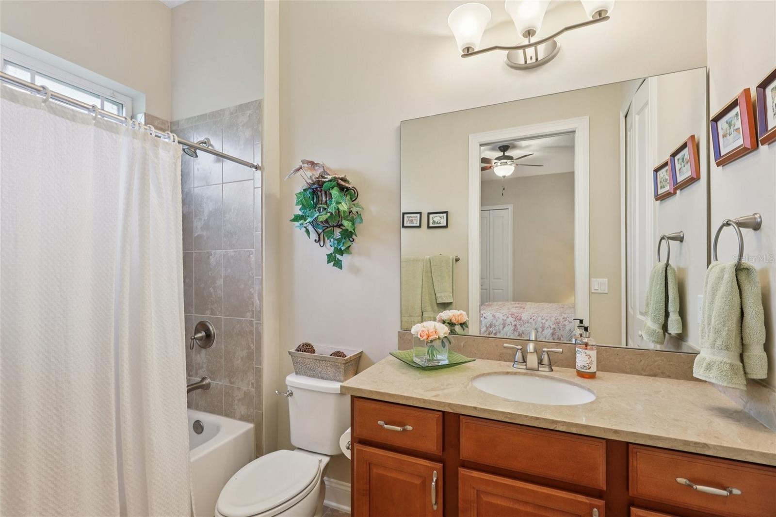 LAS CALINAS - Residential