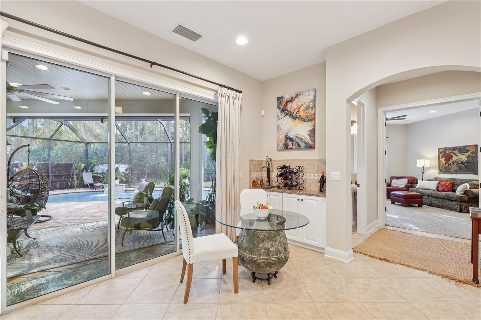 LAS CALINAS - Residential