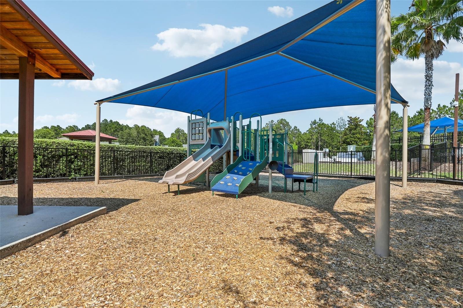 LAS CALINAS - Residential