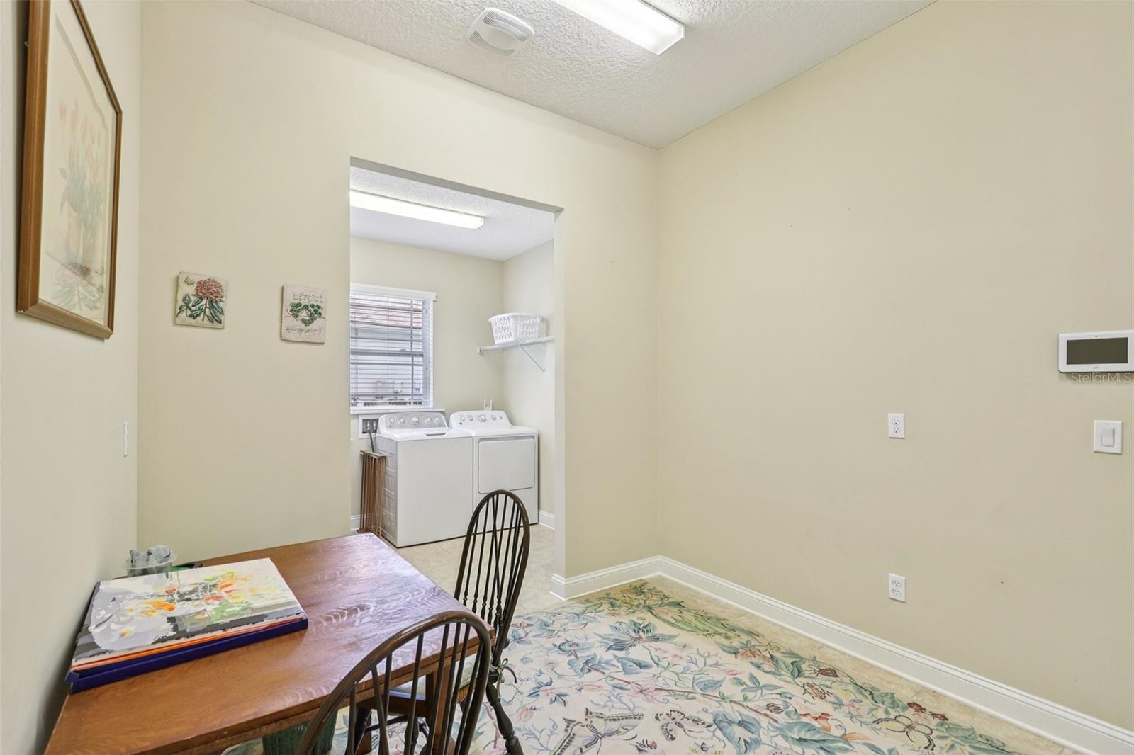 LAS CALINAS - Residential