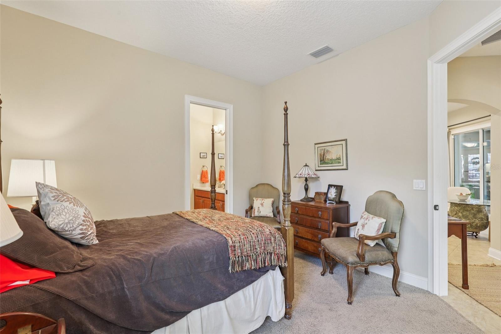 LAS CALINAS - Residential