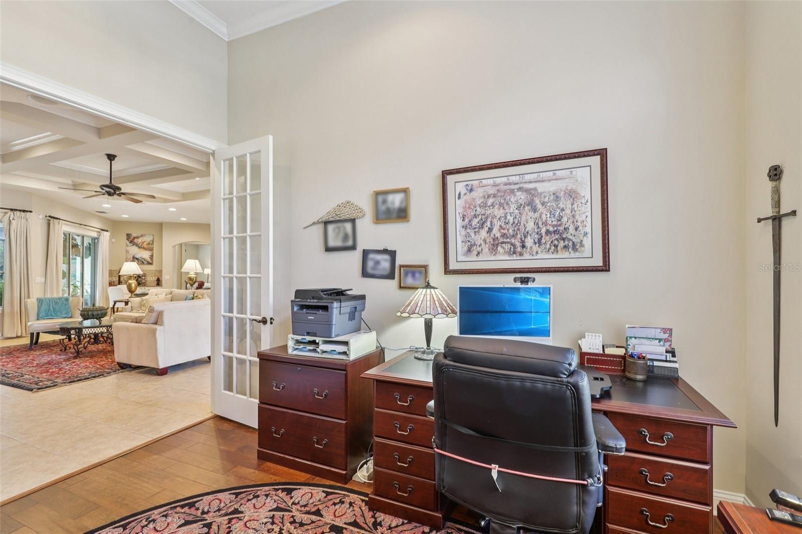 LAS CALINAS - Residential