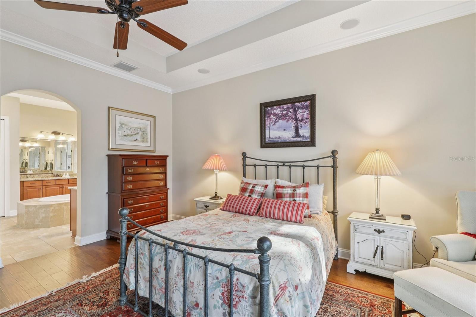 LAS CALINAS - Residential