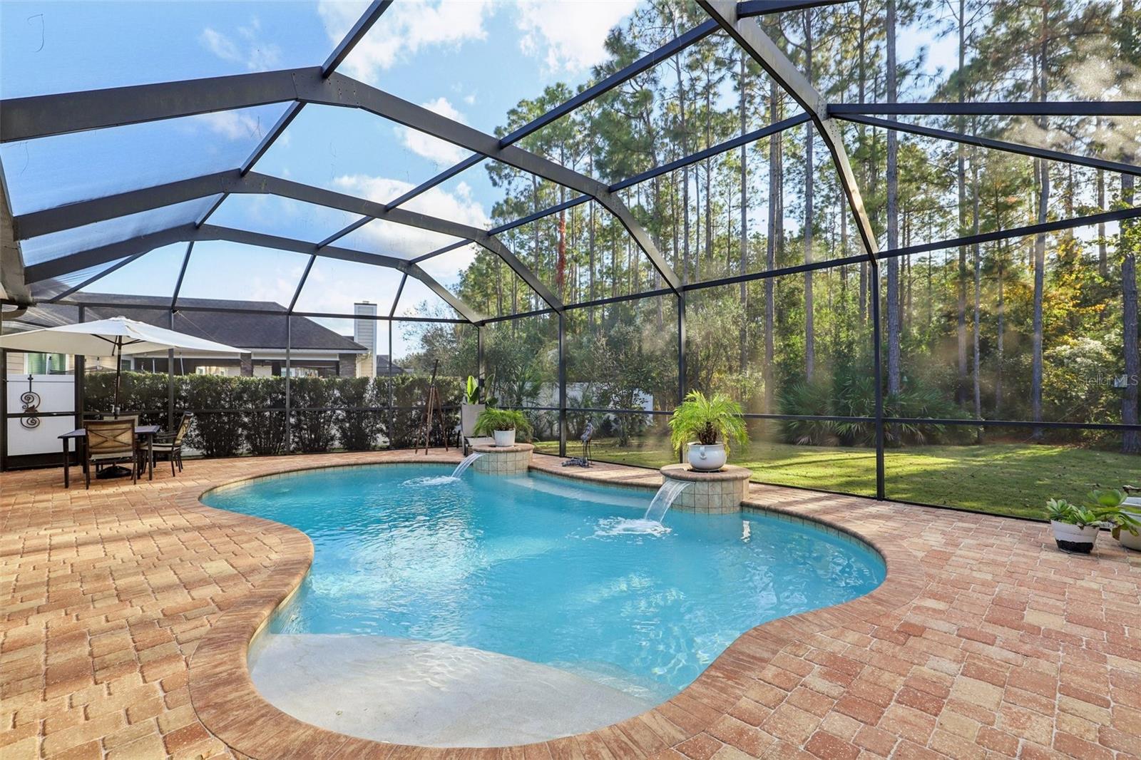 LAS CALINAS - Residential