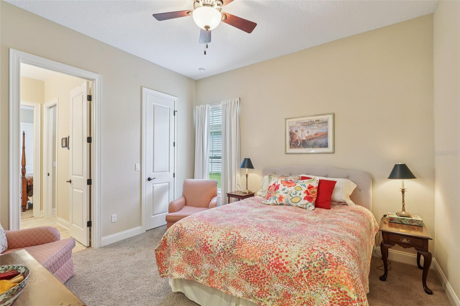 LAS CALINAS - Residential