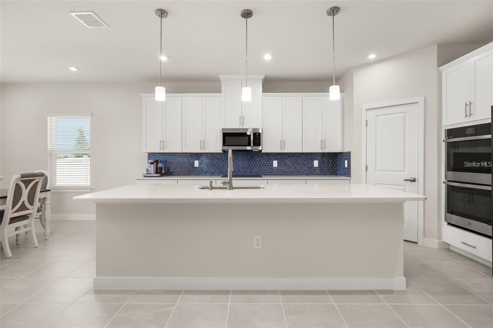 11182 NELLIE CROSSING CIRCLE