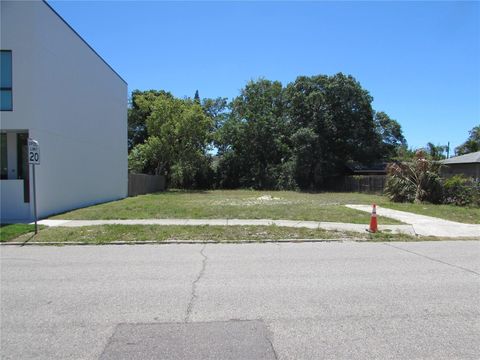 1754 10TH STREET SARASOTA FL 34236