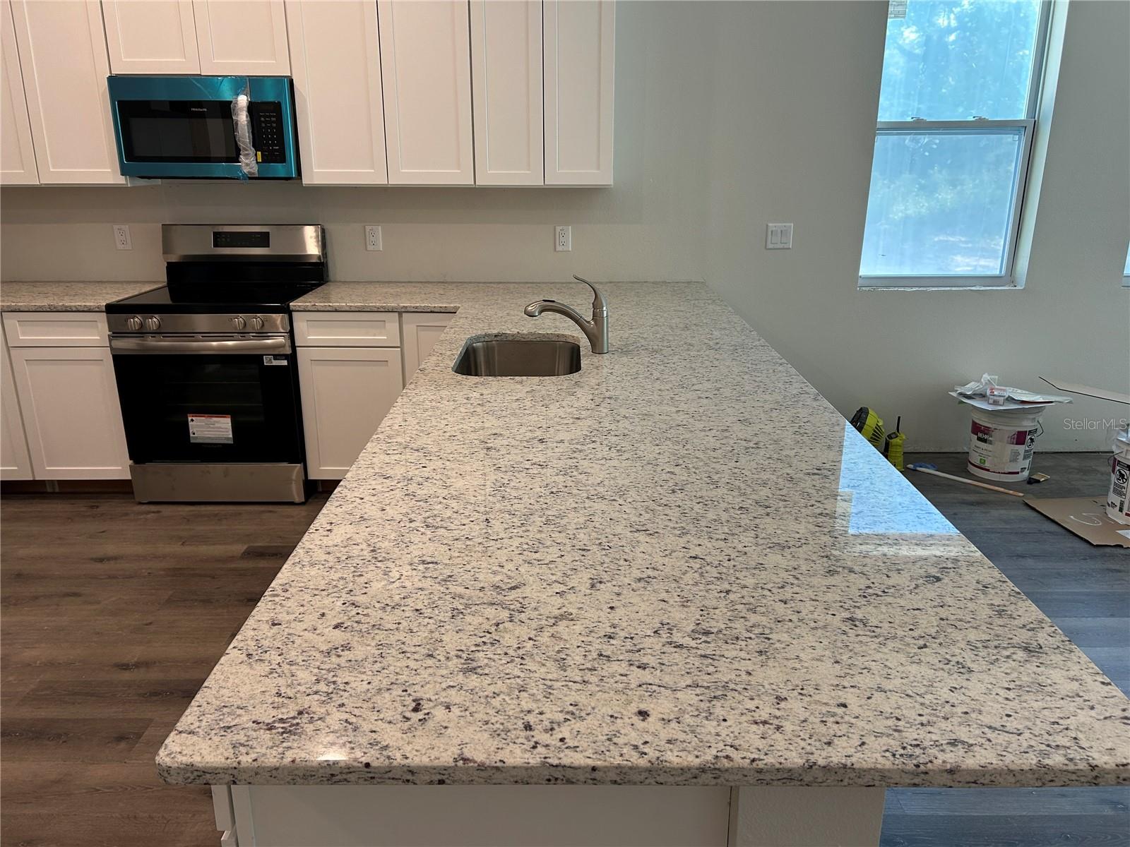 8149 CASHEW
