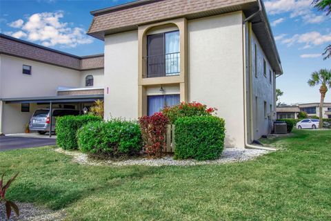 1728 LAKESIDE DRIVE 1720-B VENICE FL 34293