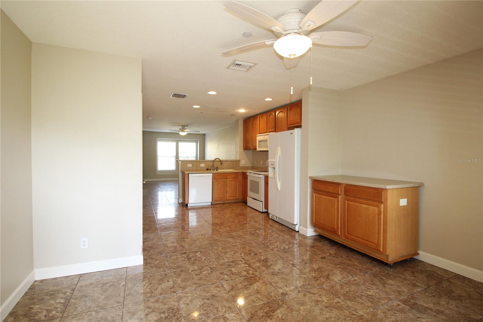 8828 WHITE SAGE LOOP