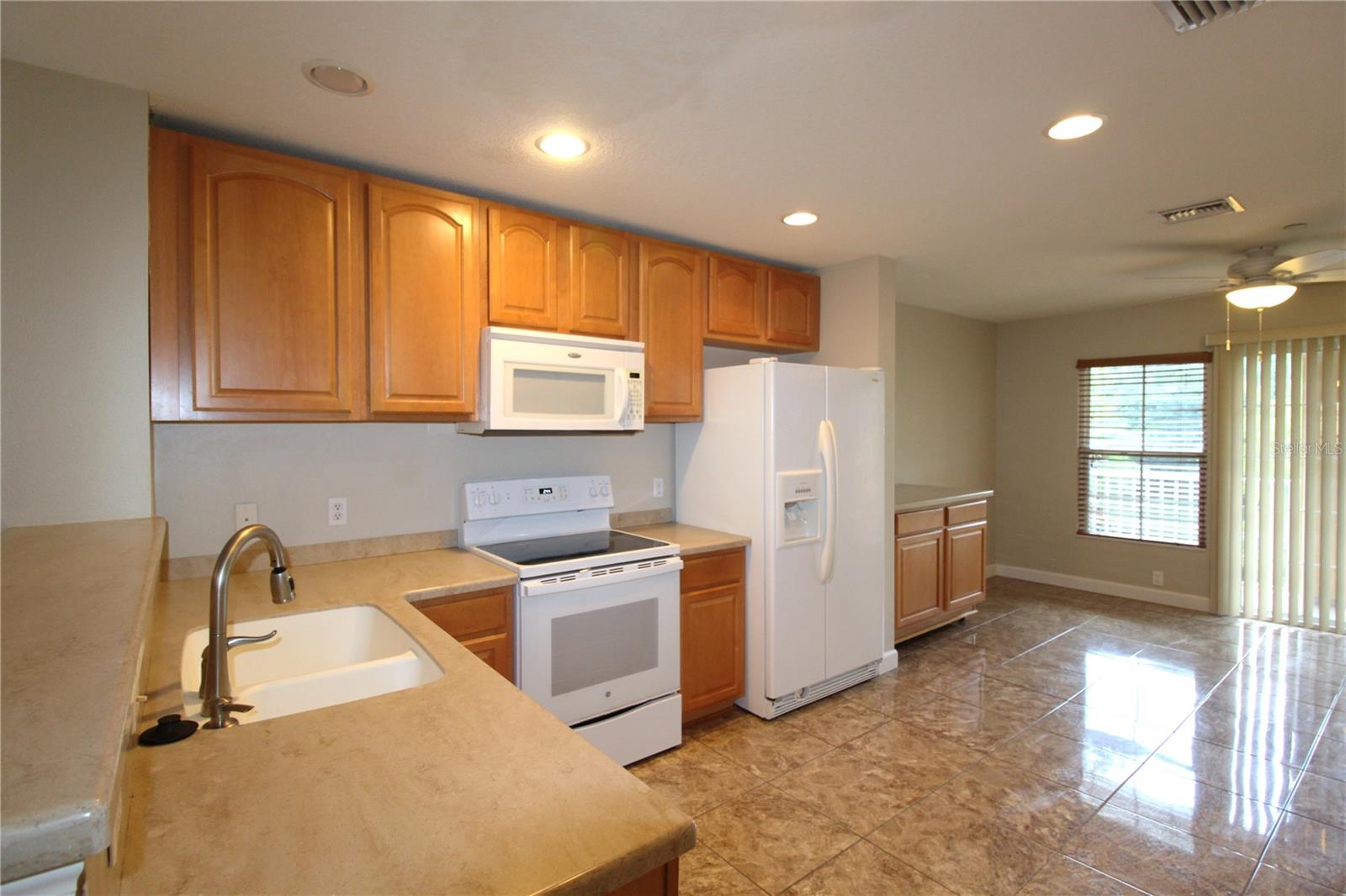 8828 WHITE SAGE LOOP