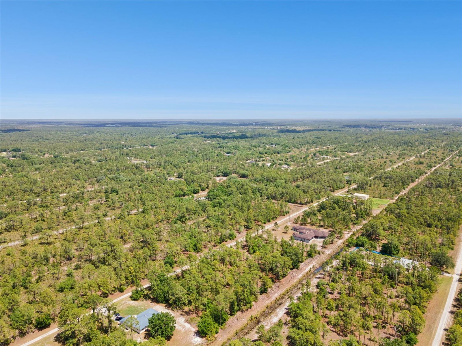 INDIAN LAKE ESTATES - Land