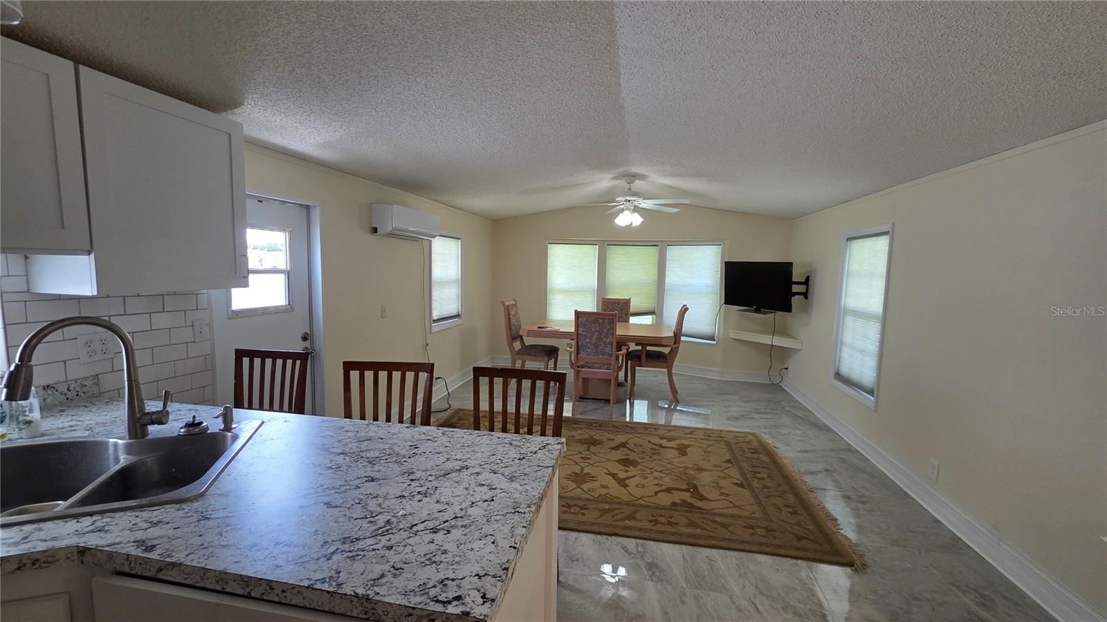 LAZY LAGOON MOB HME PARK COOP - Residential