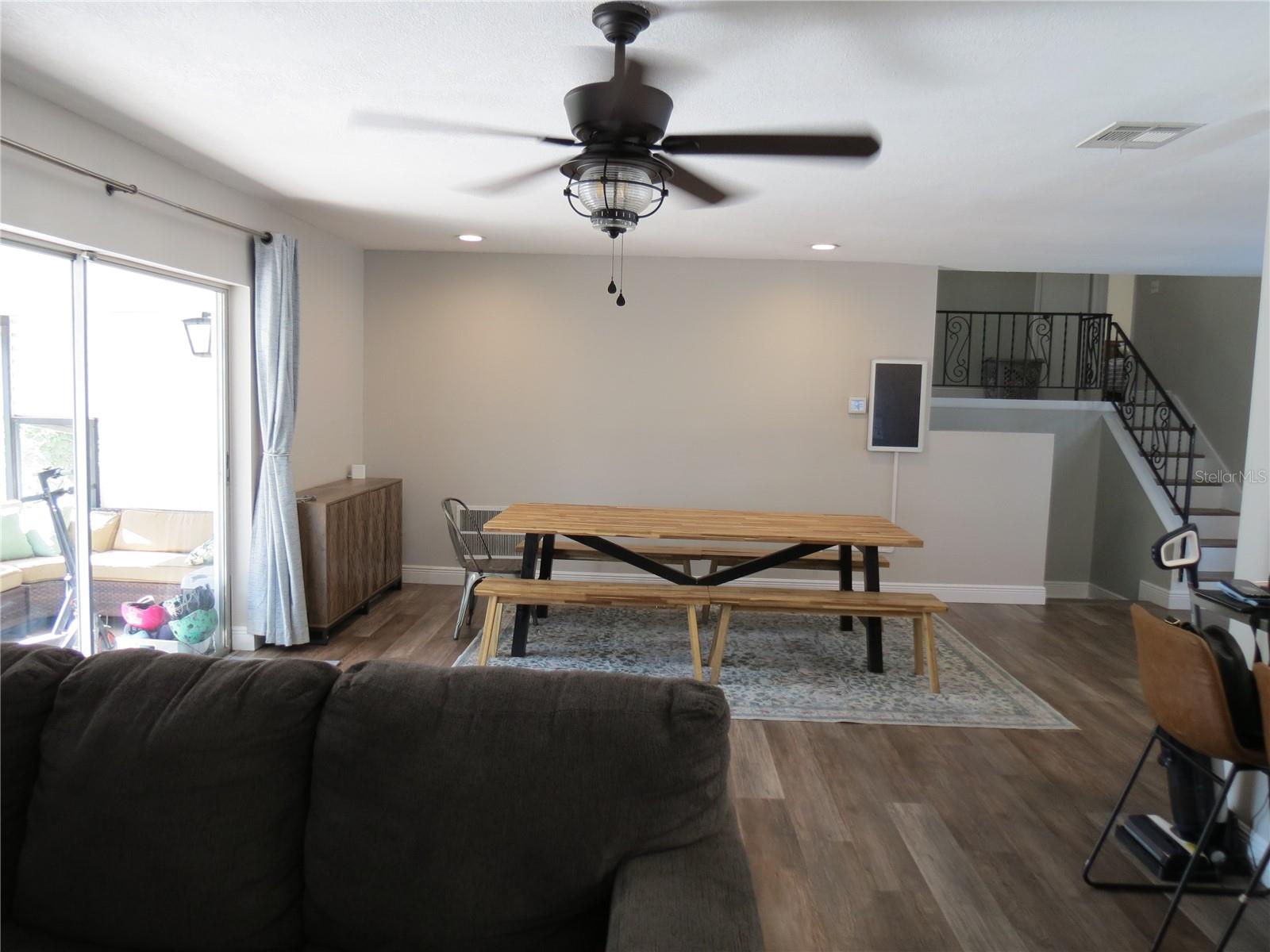 PRIMA VISTA - Residential