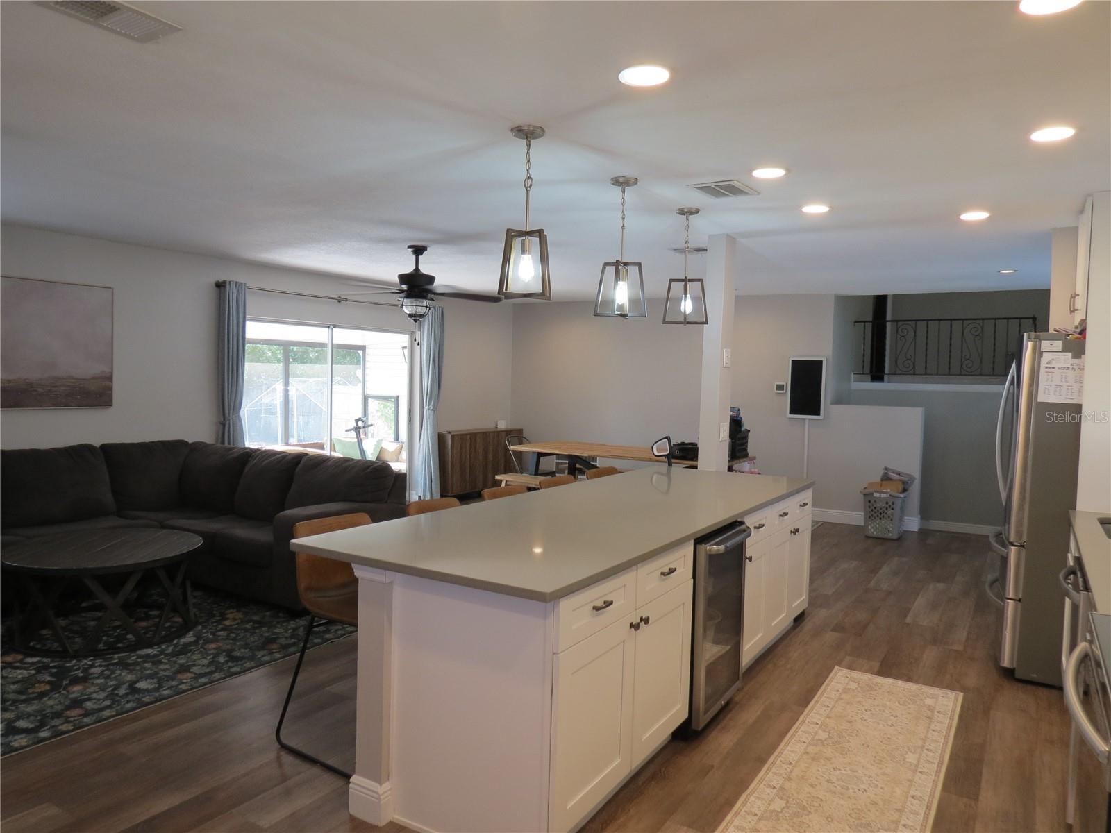 PRIMA VISTA - Residential