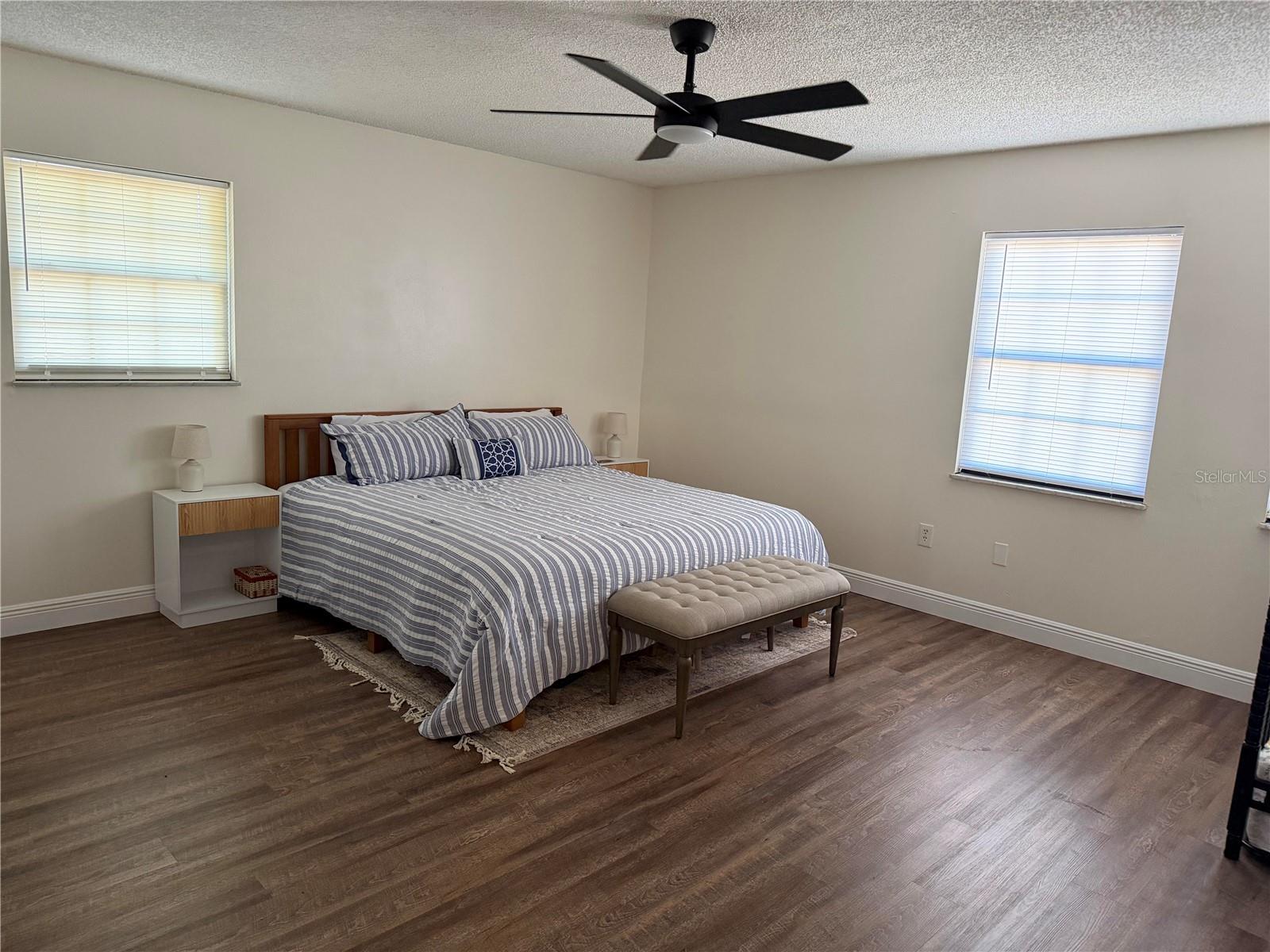 PRIMA VISTA - Residential