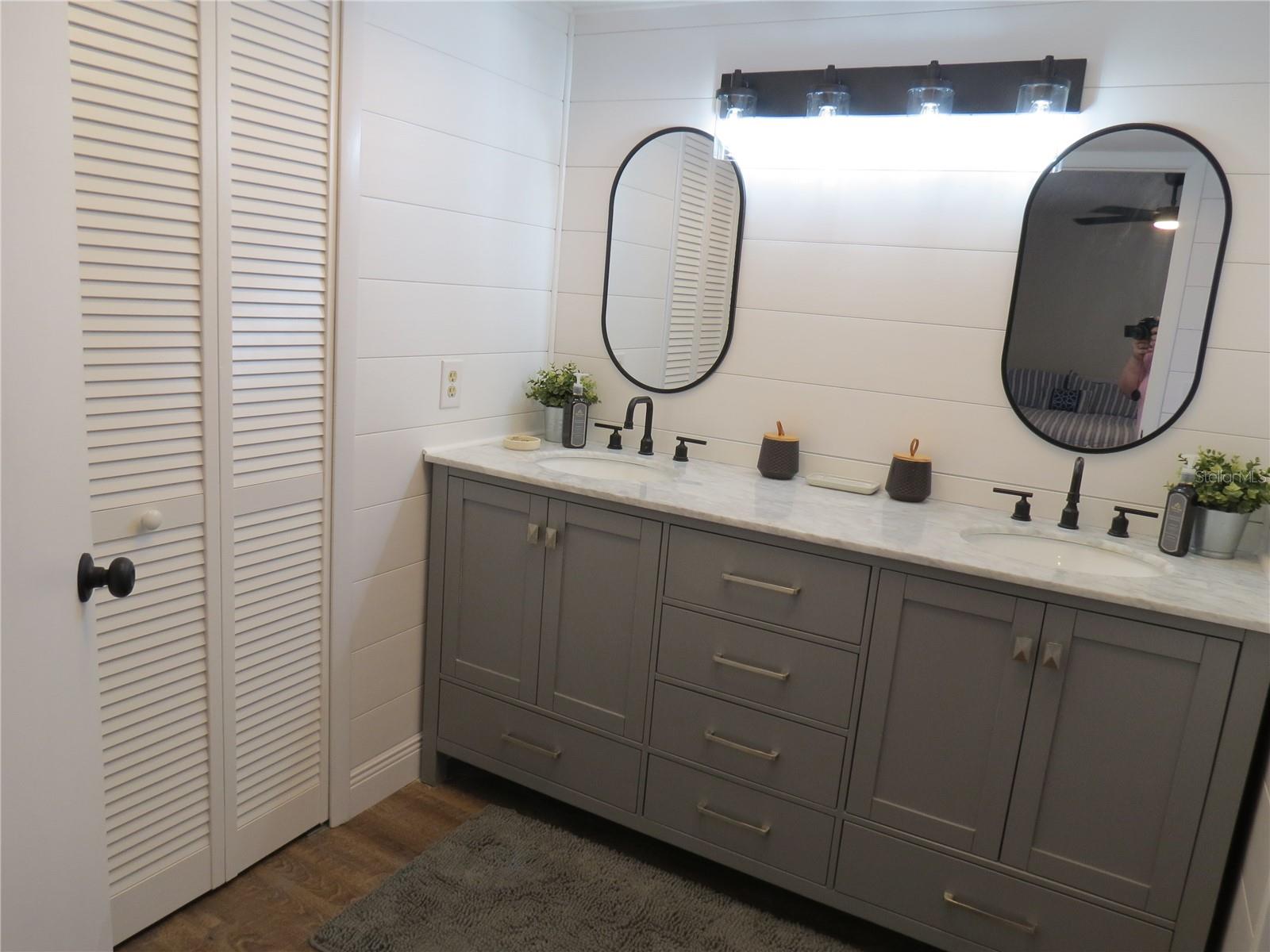 PRIMA VISTA - Residential