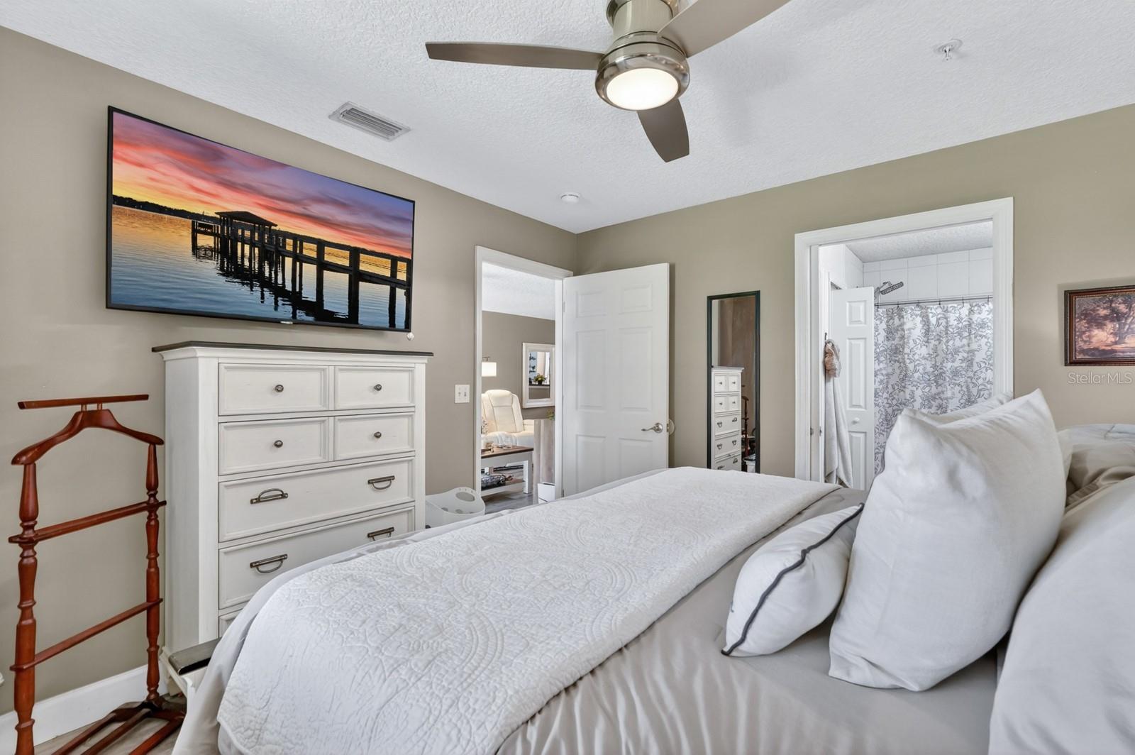 SPORTSMANS LODGE - Residential