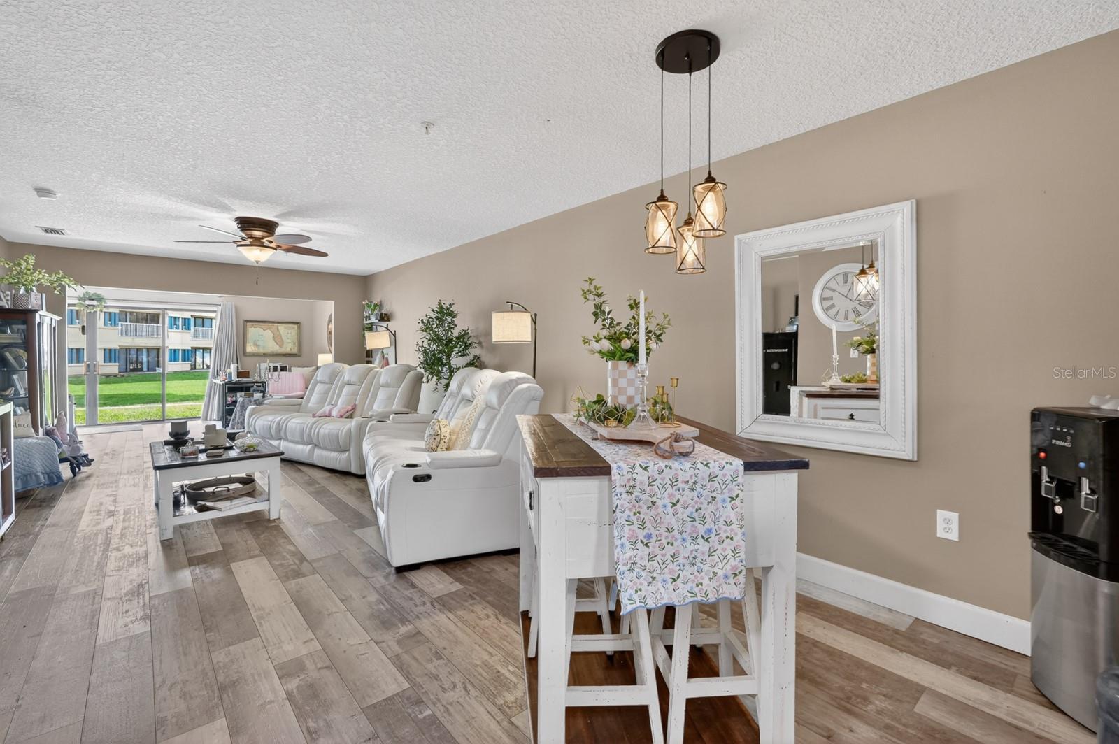 SPORTSMANS LODGE - Residential