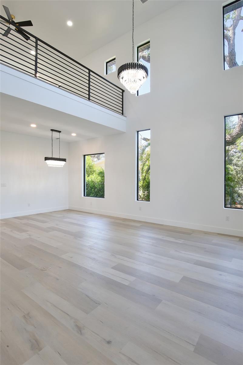 RIDGEWOOD - Residential Lease