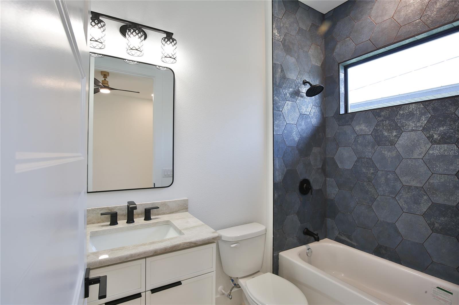 RIDGEWOOD - Residential Lease