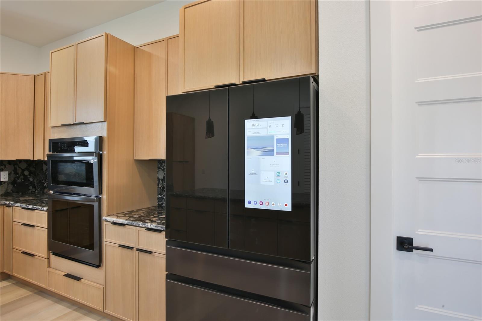 RIDGEWOOD - Residential Lease