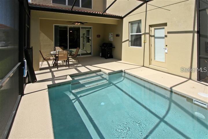 PARADISE PALMS RESORT PH 2 - Residential Lease