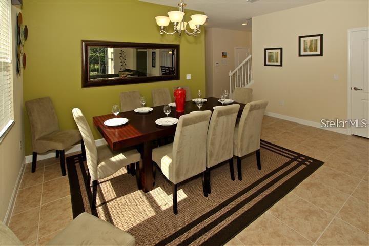 PARADISE PALMS RESORT PH 2 - Residential Lease