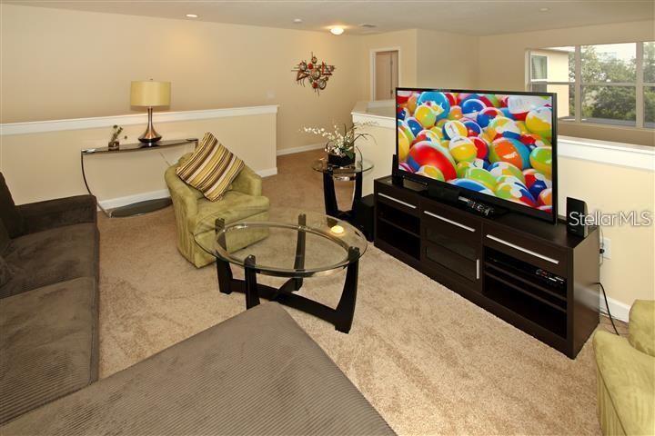 PARADISE PALMS RESORT PH 2 - Residential Lease