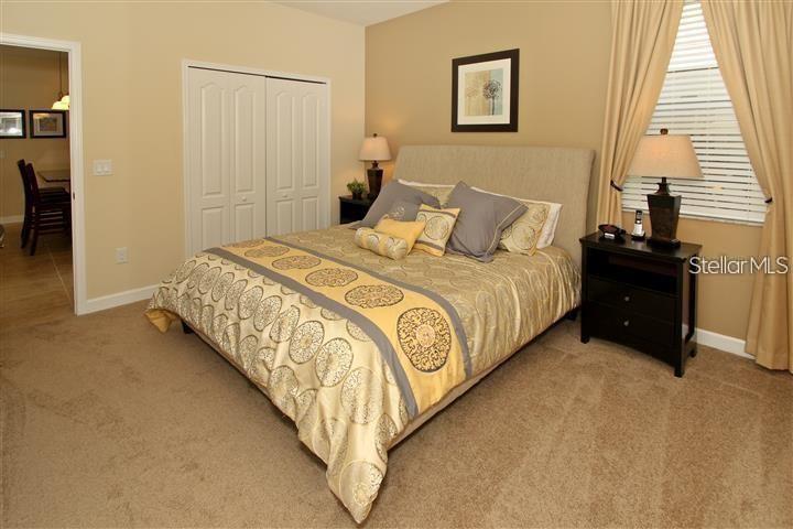 PARADISE PALMS RESORT PH 2 - Residential Lease