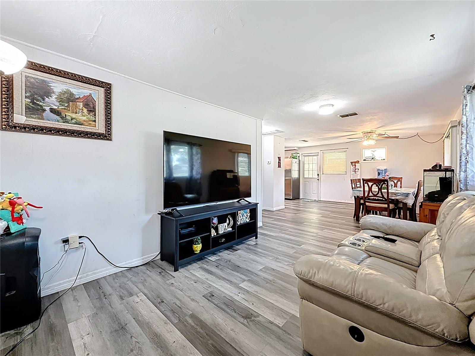 WEEKI WACHEE ACRES - Residential