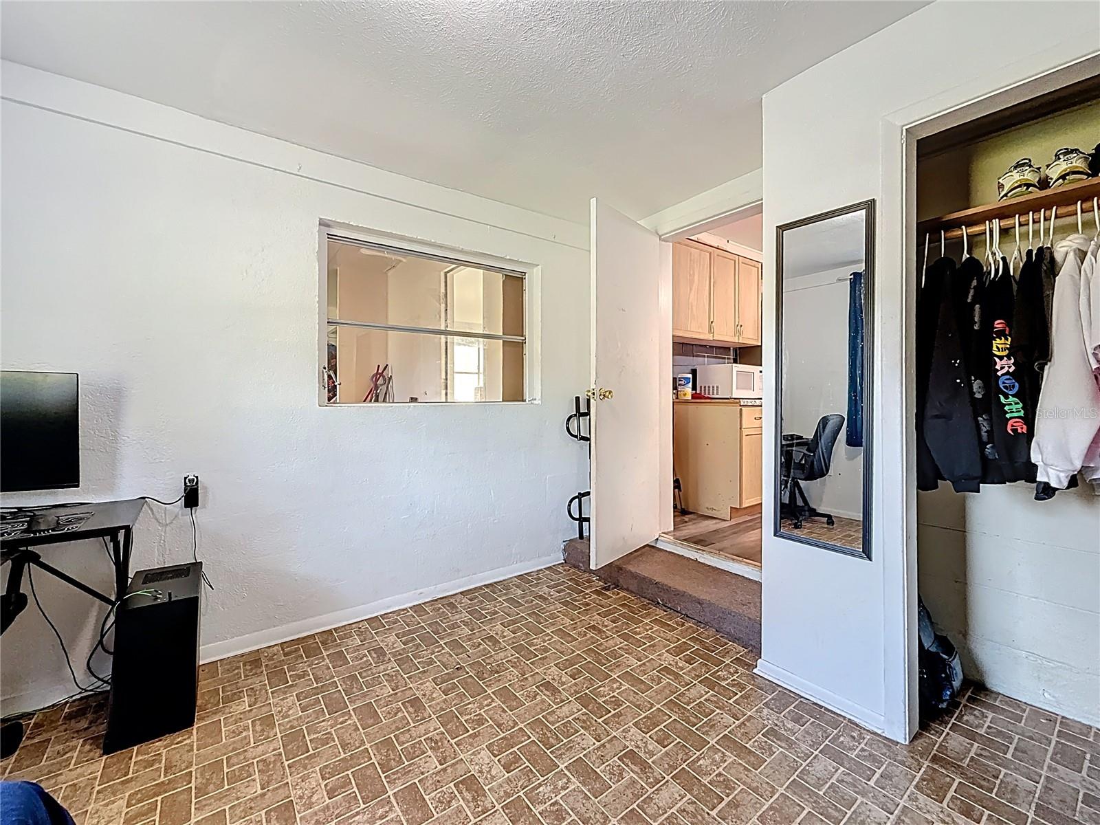 WEEKI WACHEE ACRES - Residential